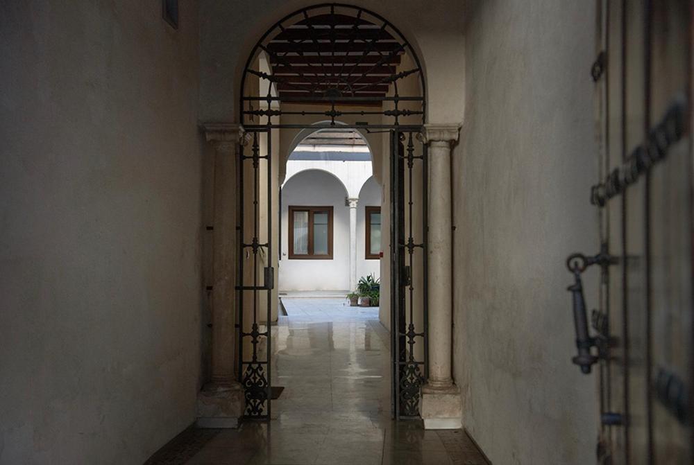 Casa Palacio Bustos Tavera Sevilla Exteriör bild